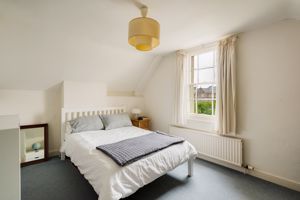 Bedroom- click for photo gallery